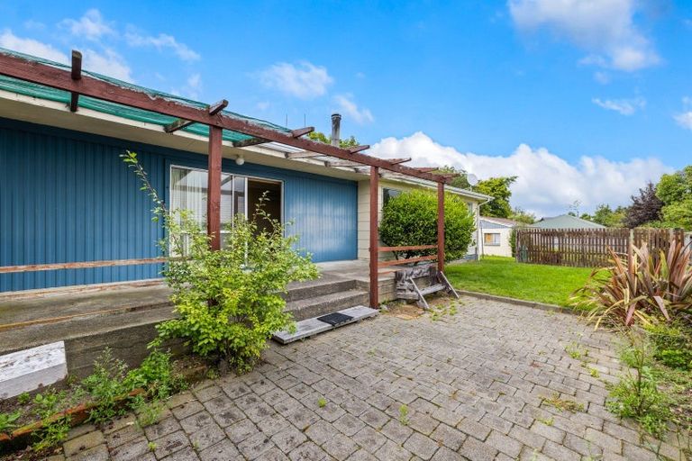 Photo of property in 2 Gilbert Street, Amberley, 7410