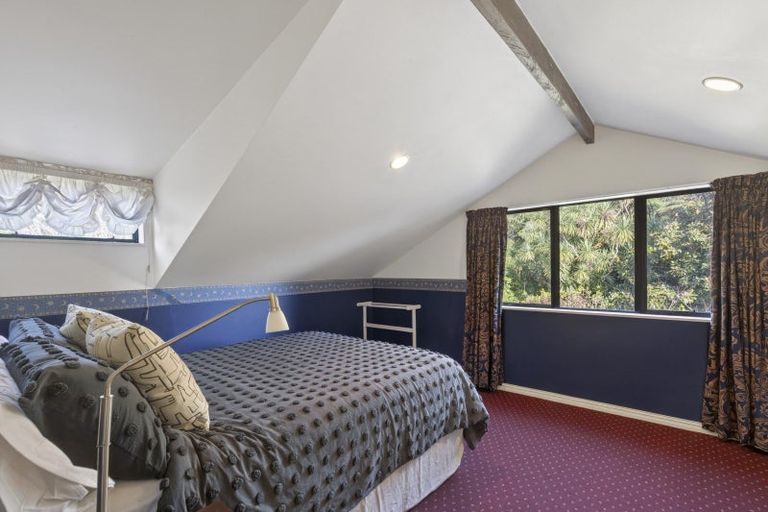 Photo of property in 1 Kahikatea Street, Inglewood, 4330
