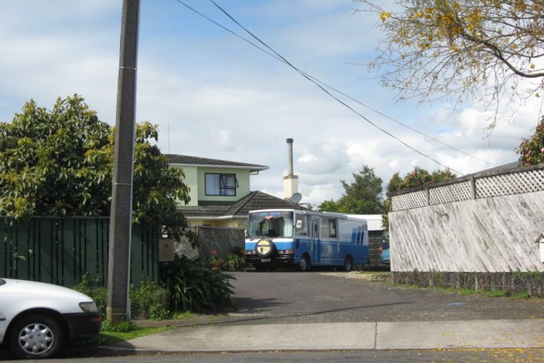 Photo of property in 19 Barry Street, Ferndale, New Plymouth, 4310