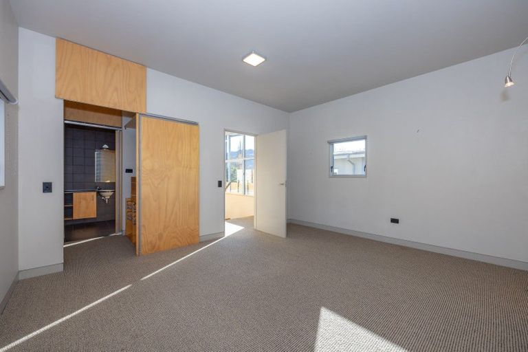 Photo of property in 23 Waimana Place, Wanaka, 9305