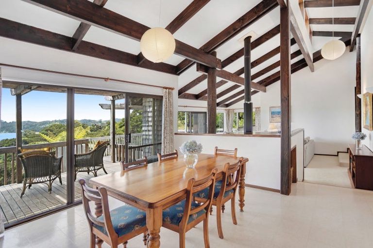 Photo of property in 22 Gilbert Mair Rise, Russell, 0272