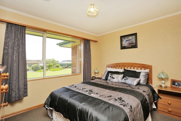 Photo of property in 21 Oteramika Road, Rockdale, Invercargill, 9812