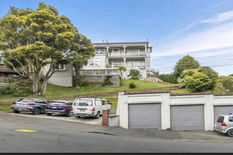 Photo of property in 2 Caprera Street, Melrose, Wellington, 6023