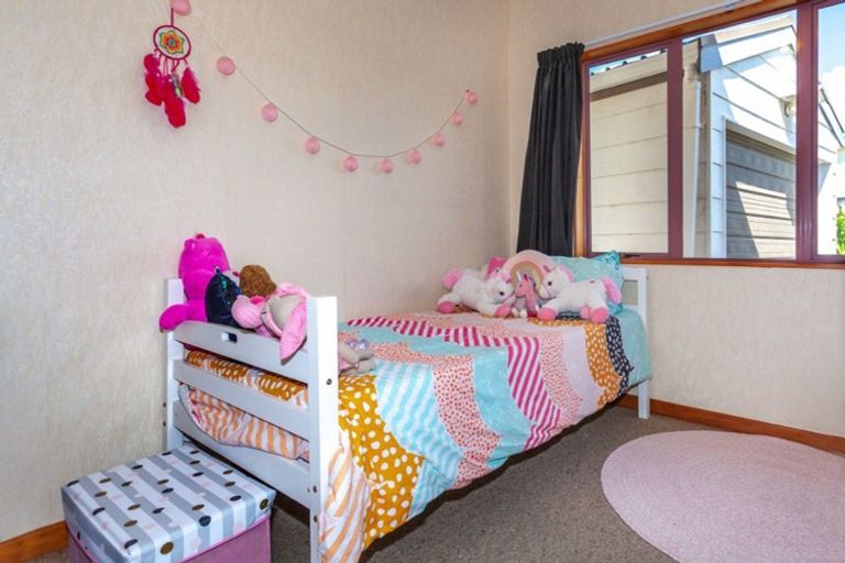 Photo of property in 119 Durrant Drive, Whangamata, 3620