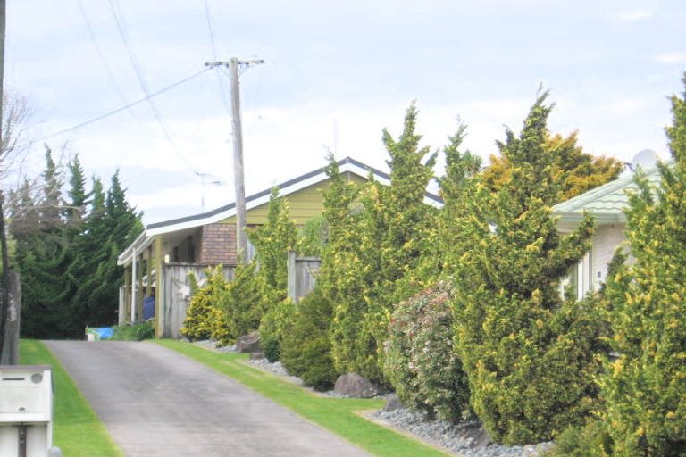 Photo of property in 24 Goods Road, Otumoetai, Tauranga, 3110