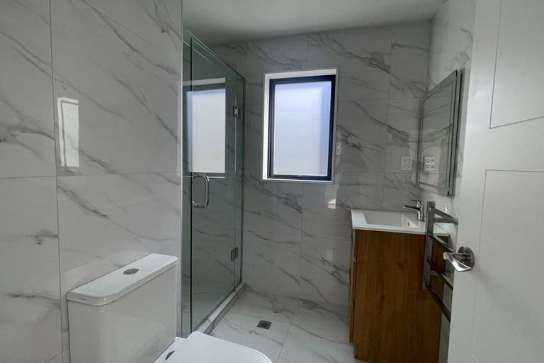 Photo of property in 1/255 Pakuranga Road, Pakuranga, Auckland, 2010