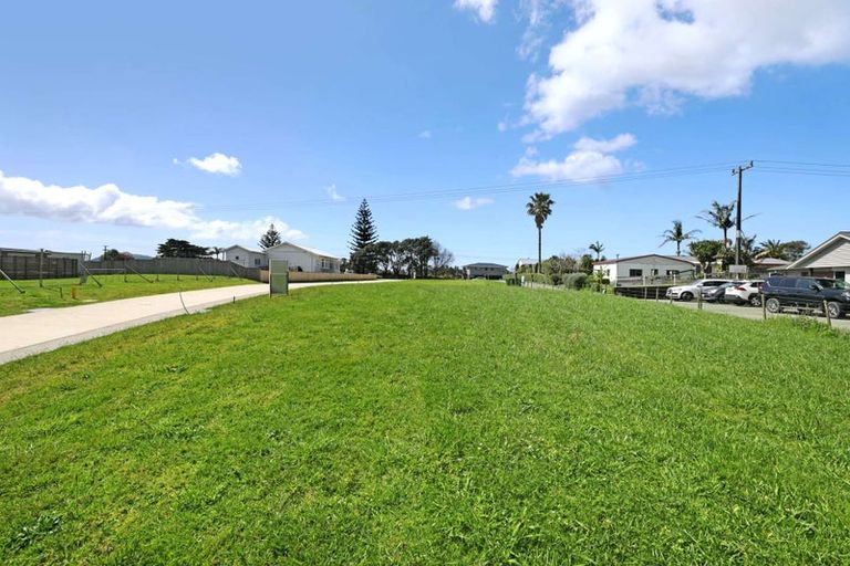 Photo of property in 3 Anbrue Lane, Ruakaka, 0116