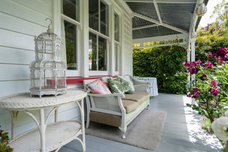 Photo of property in 147 Victoria Street, Cambridge, 3434