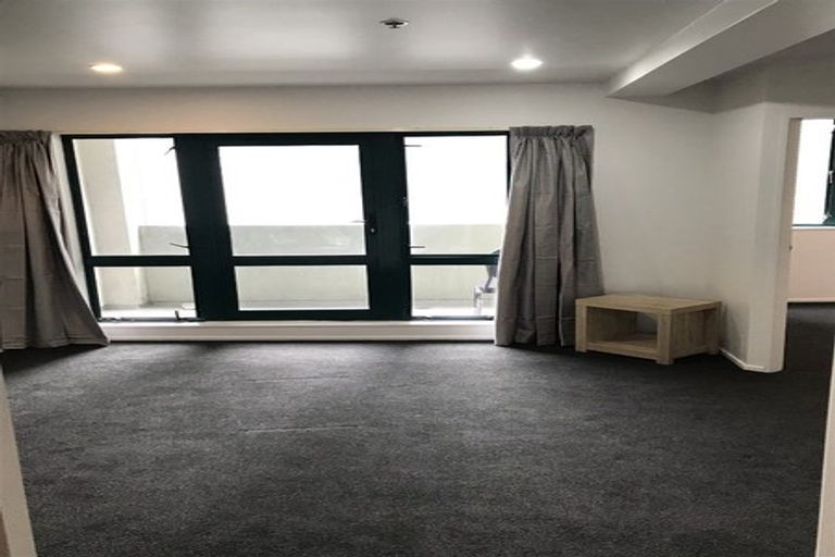 Photo of property in Courtenay Apartments, 409/120 Courtenay Place, Te Aro, Wellington, 6011