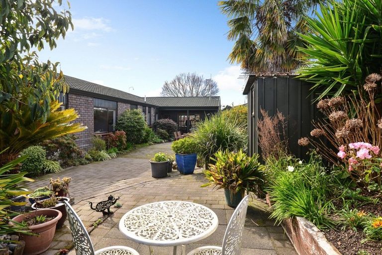 Photo of property in 34 Madill Road, St Andrews, Hamilton, 3200