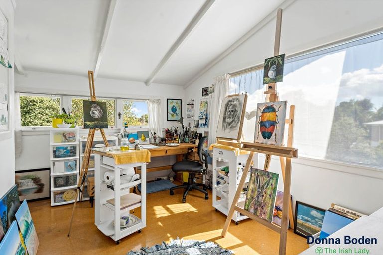 Photo of property in 12 Station Road, Pukekohe, 2120