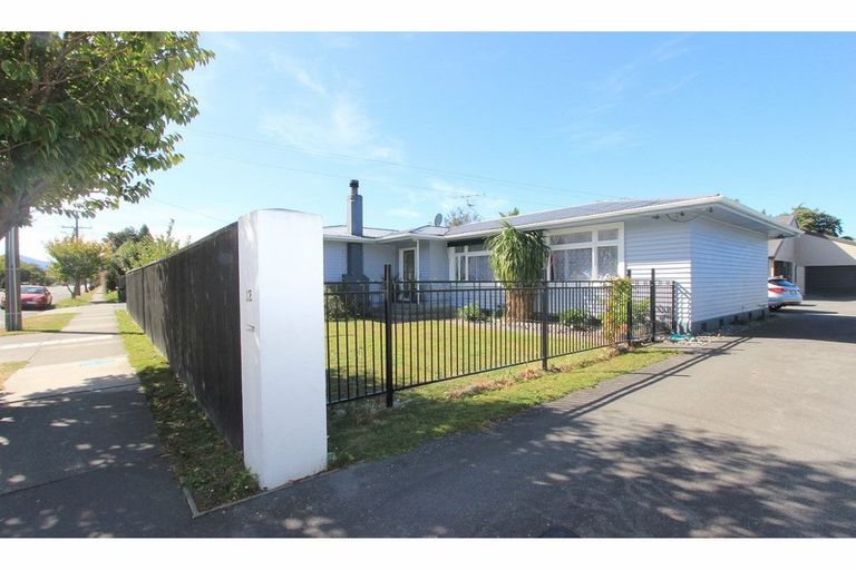 Photo of property in 12 Mclauchlan Street, Springlands, Blenheim, 7201