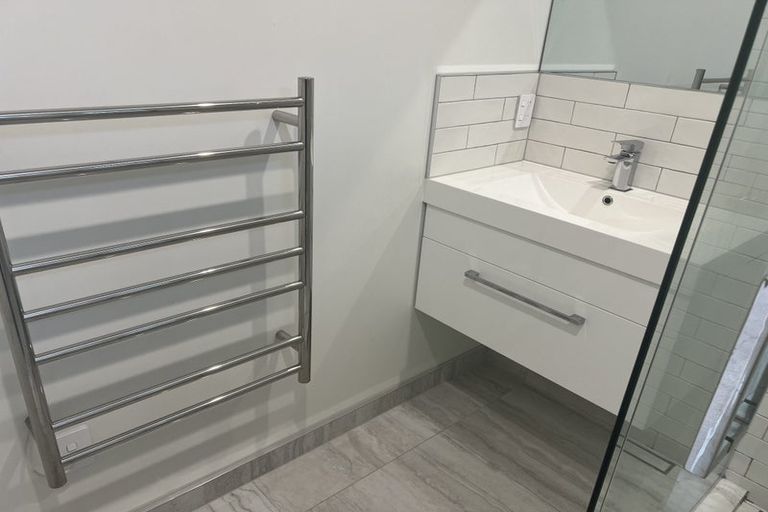 Photo of property in 3 Box Hill, Khandallah, Wellington, 6035