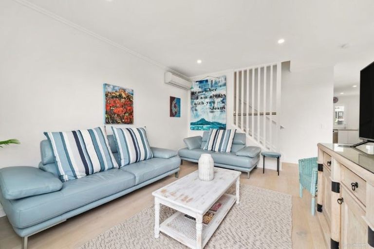 Photo of property in 8 Marine Parade, Hobsonville, Auckland, 0616