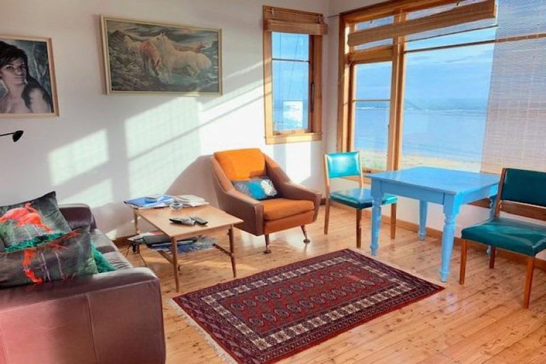 Photo of property in 53 Makorori Beach Road, Makorori, Gisborne, 4073