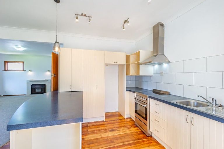 Photo of property in 167 Weraroa Road, Levin, 5510