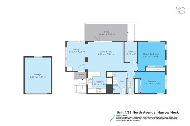 Photo of property in 4/22 North Avenue, Narrow Neck, Auckland, 0624