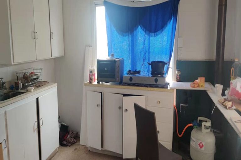 Photo of property in 36a Titirangi Road, New Lynn, Auckland, 0600