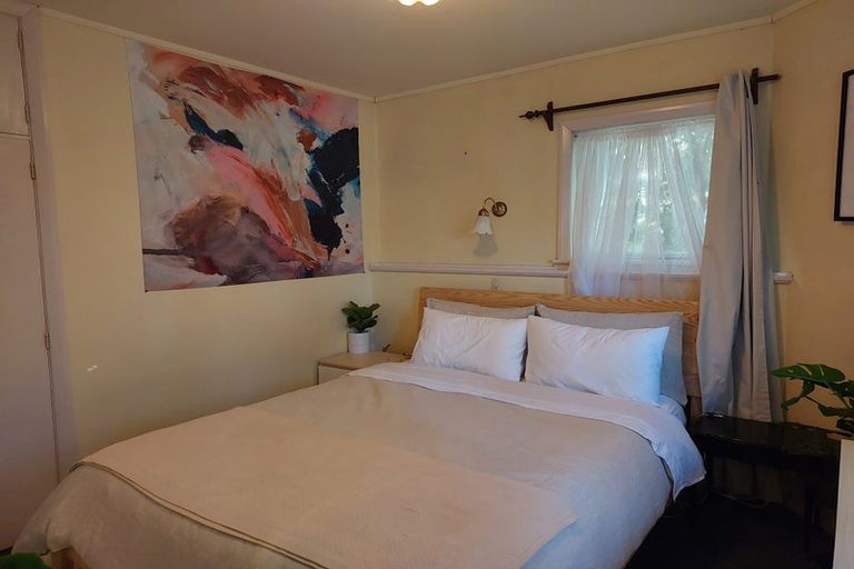 Photo of property in 31 Charlotte Avenue, Brooklyn, Wellington, 6021