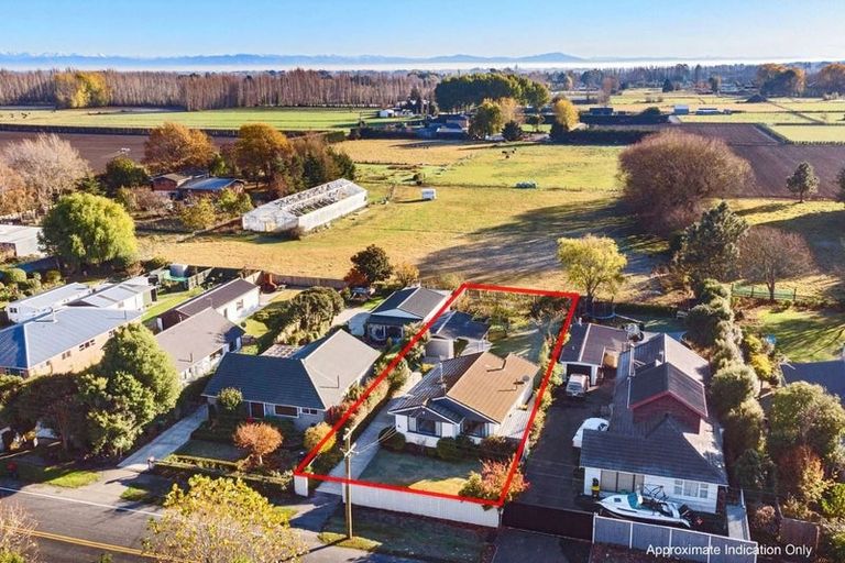 Photo of property in 17 Mcsaveneys Road, Marshland, Christchurch, 8051