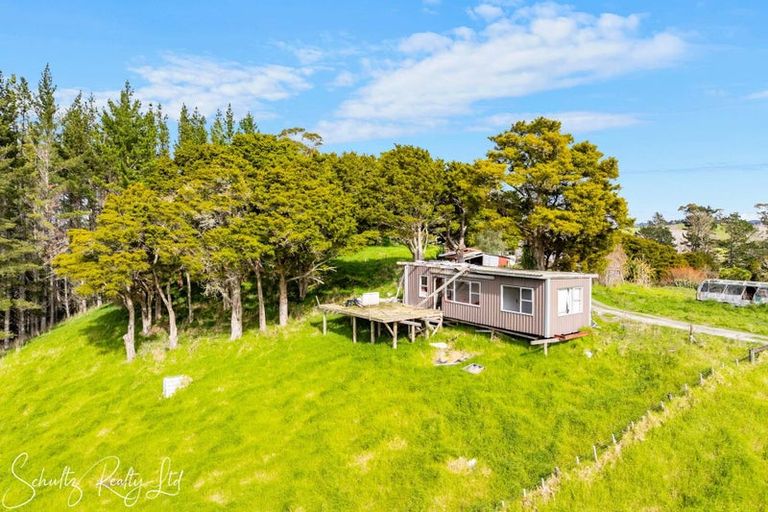 Photo of property in 227 Mountain Road, Maungaturoto, 0587