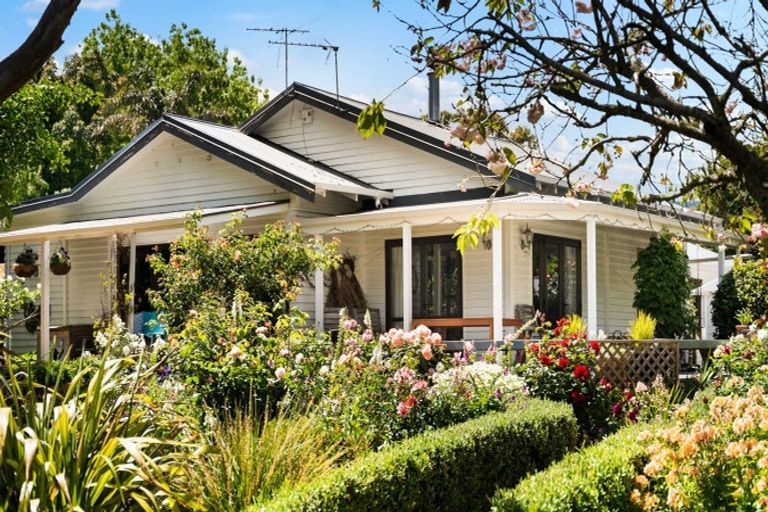 Photo of property in 23 Wharf Road, Clarks Beach, Pukekohe, 2679