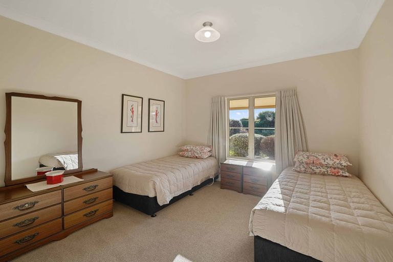 Photo of property in 7 Hilton Drive, Amberley, 7410