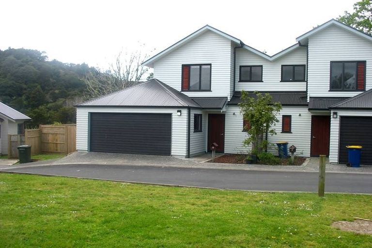 Photo of property in 7/11 The Avenue, Albany, Auckland, 0632