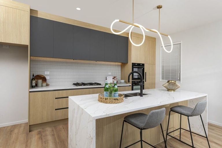 Photo of property in 6d Ringwood Street, Torbay, Auckland, 0630