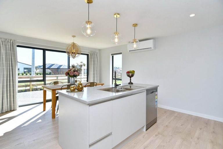 Photo of property in 1 Grimwood Street, Woodend, 7610