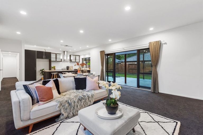 Photo of property in 52 Te Huia Drive, Flagstaff, Hamilton, 3210