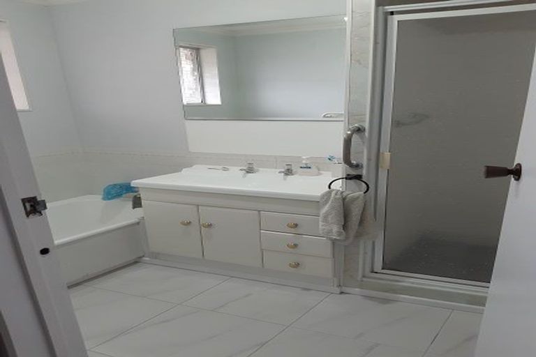 Photo of property in 13 Culzean Grove, Bell Block, New Plymouth, 4312