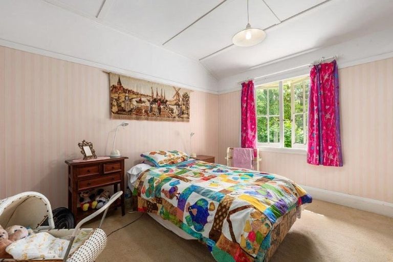 Photo of property in 7 Calico Line, Marton, 4710