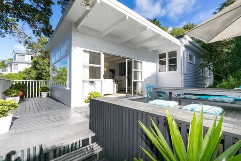 Photo of property in 55 Buckingham Street, Melrose, Wellington, 6023