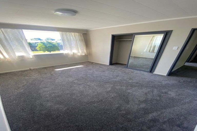 Photo of property in 6 Murdoch Place, Raureka, Hastings, 4120