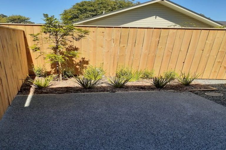 Photo of property in 22 Ron Deal Way, Epuni, Lower Hutt, 5011