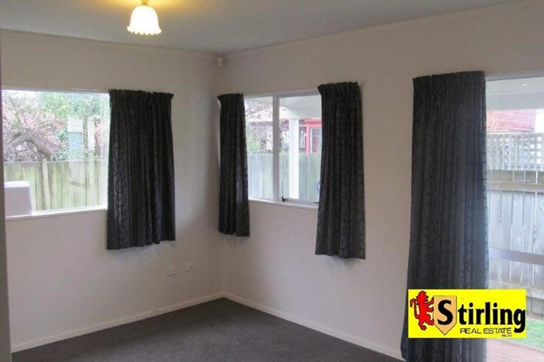 Photo of property in 2/17 Fitzherbert, Alicetown, Lower Hutt, 5010