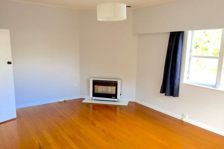 Photo of property in 6 Butt Street, Brooklyn, Wellington, 6021