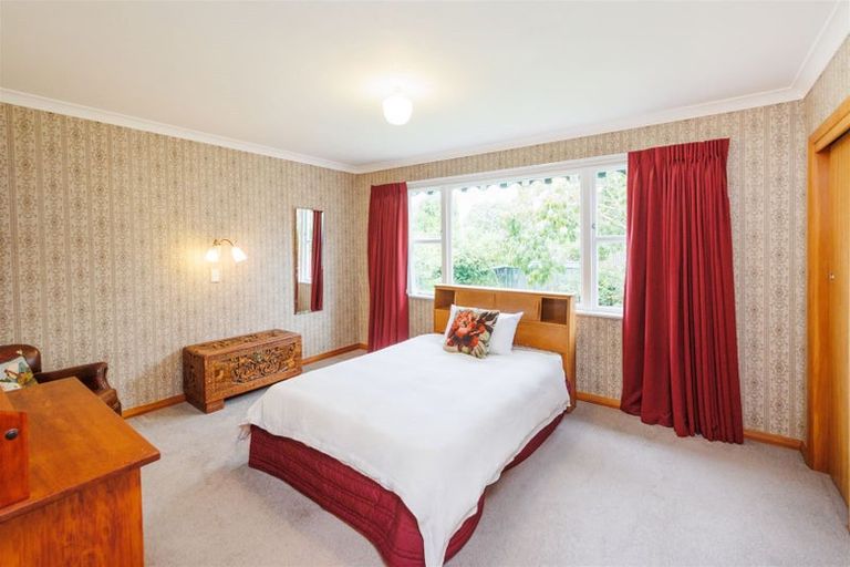 Photo of property in 12 Belgrave Place, Awapuni, Palmerston North, 4412