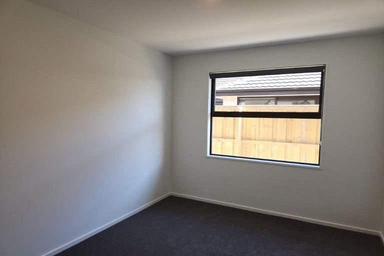 Photo of property in 14 Mehrtens Crescent, Woodend, 7691