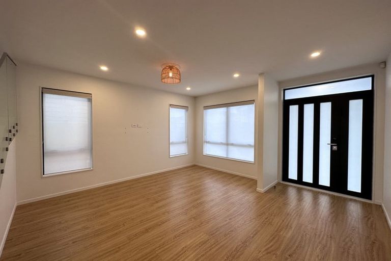 Photo of property in 13 Paripari Street, Flat Bush, Auckland, 2019