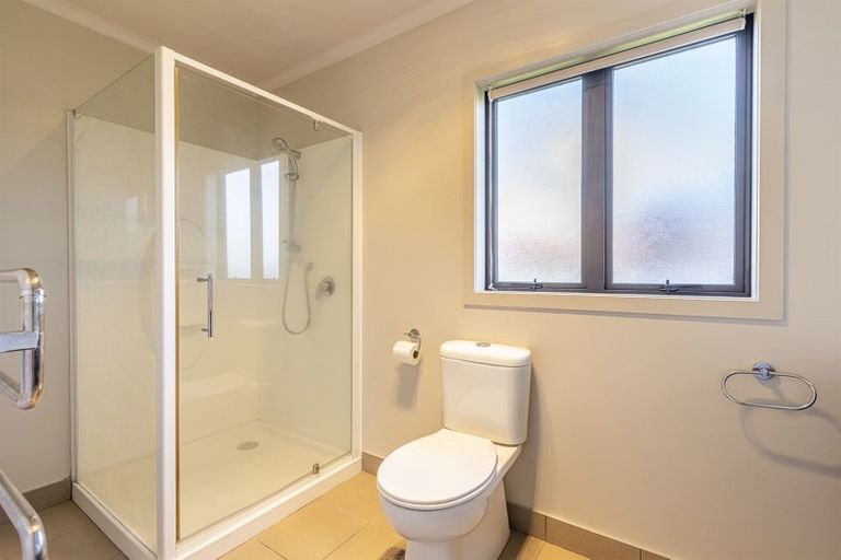 Photo of property in 24 Brooklyn Heights Drive, Kelvin Grove, Palmerston North, 4414