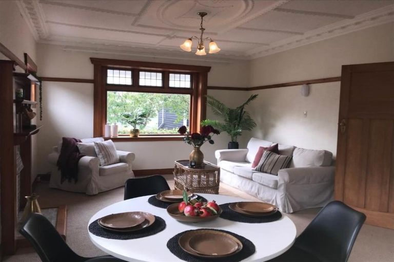 Photo of property in 107 Belt Road, New Plymouth, 4310