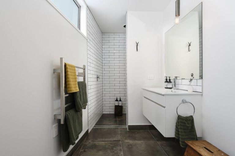 Photo of property in 6 Kahuparere Crescent, Pyes Pa, Tauranga, 3112