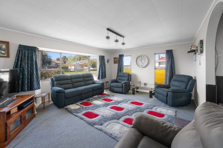 Photo of property in 5 Nicholson Street, Mayfair, Hastings, 4122