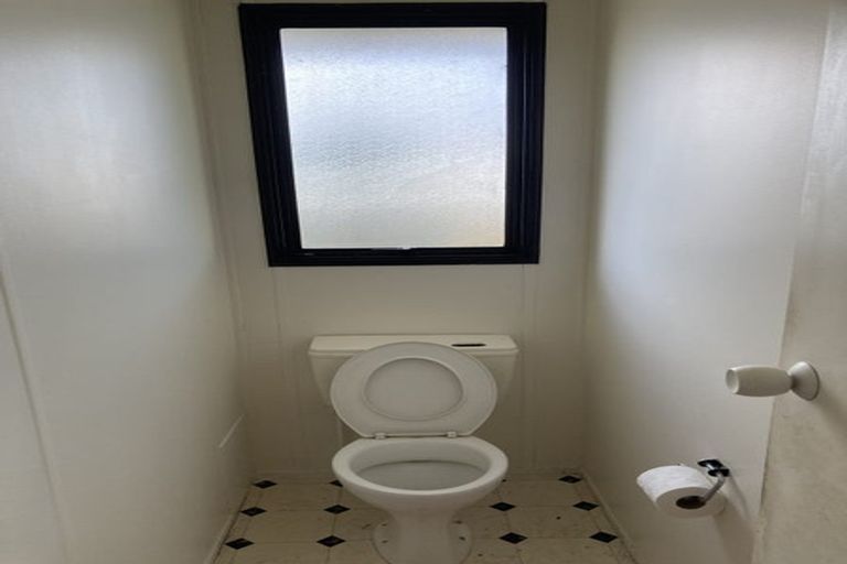 Photo of property in 15 Pringle Place, Nawton, Hamilton, 3200