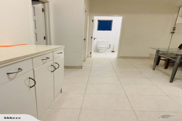 Photo of property in 31 Sequoia Place, Sunnynook, Auckland, 0620