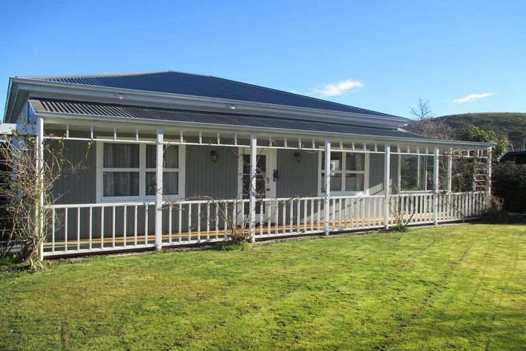 Photo of property in 16 Hislop Street, Geraldine, 7930