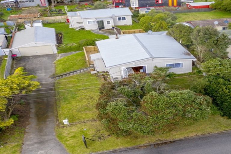 Photo of property in 22 Ngaio Street, Otaki Beach, Otaki, 5512