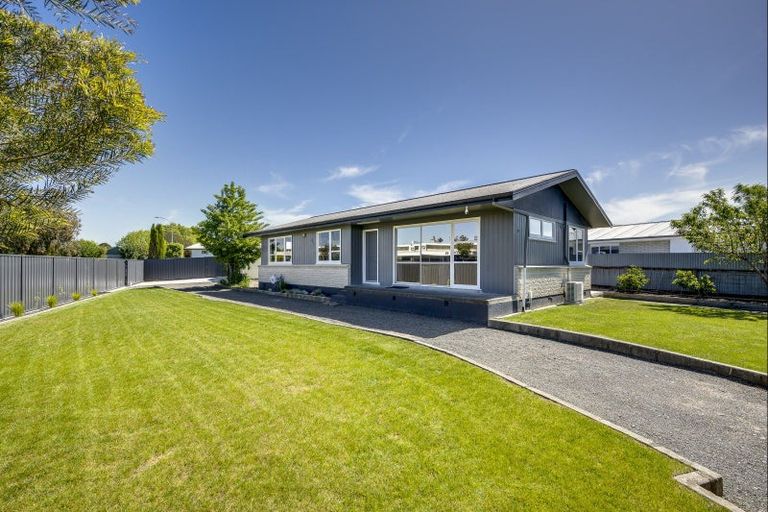 Photo of property in 51 Folkestone Drive, Flaxmere, Hastings, 4120